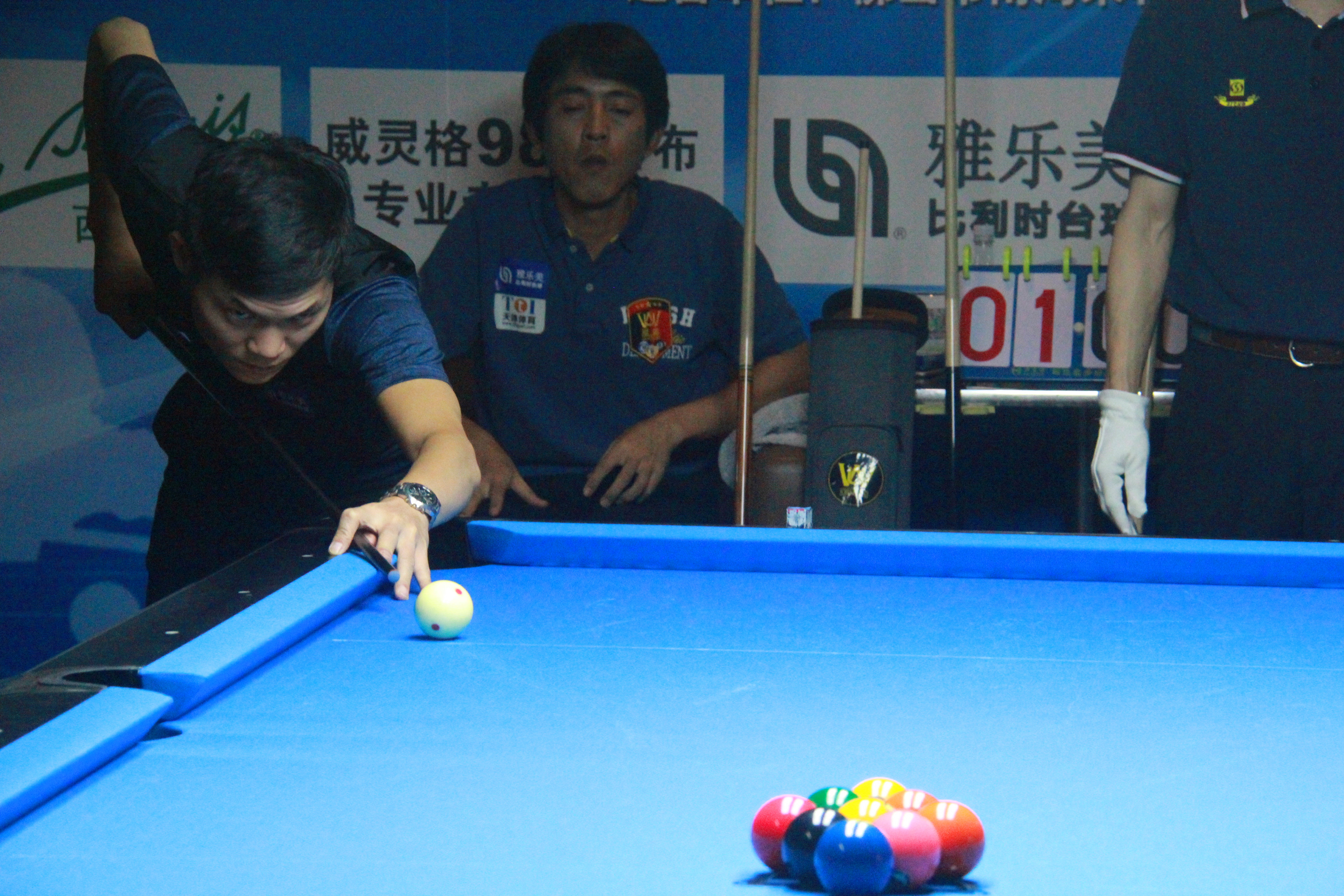 两队的表现 两队的表现