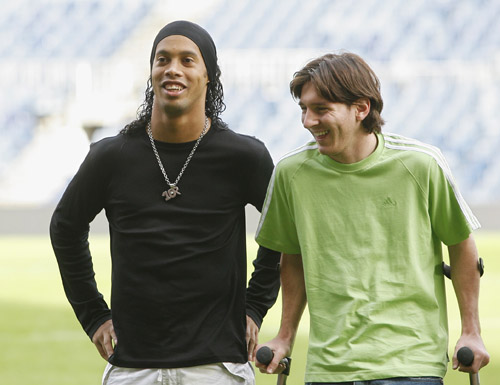 也展现了足 也展现了足